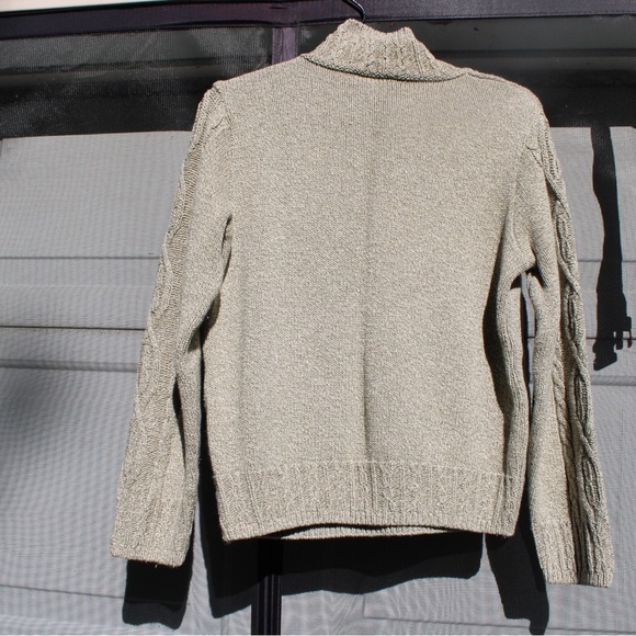 Special Request Small Petite Sweater - Picture 4 of 6